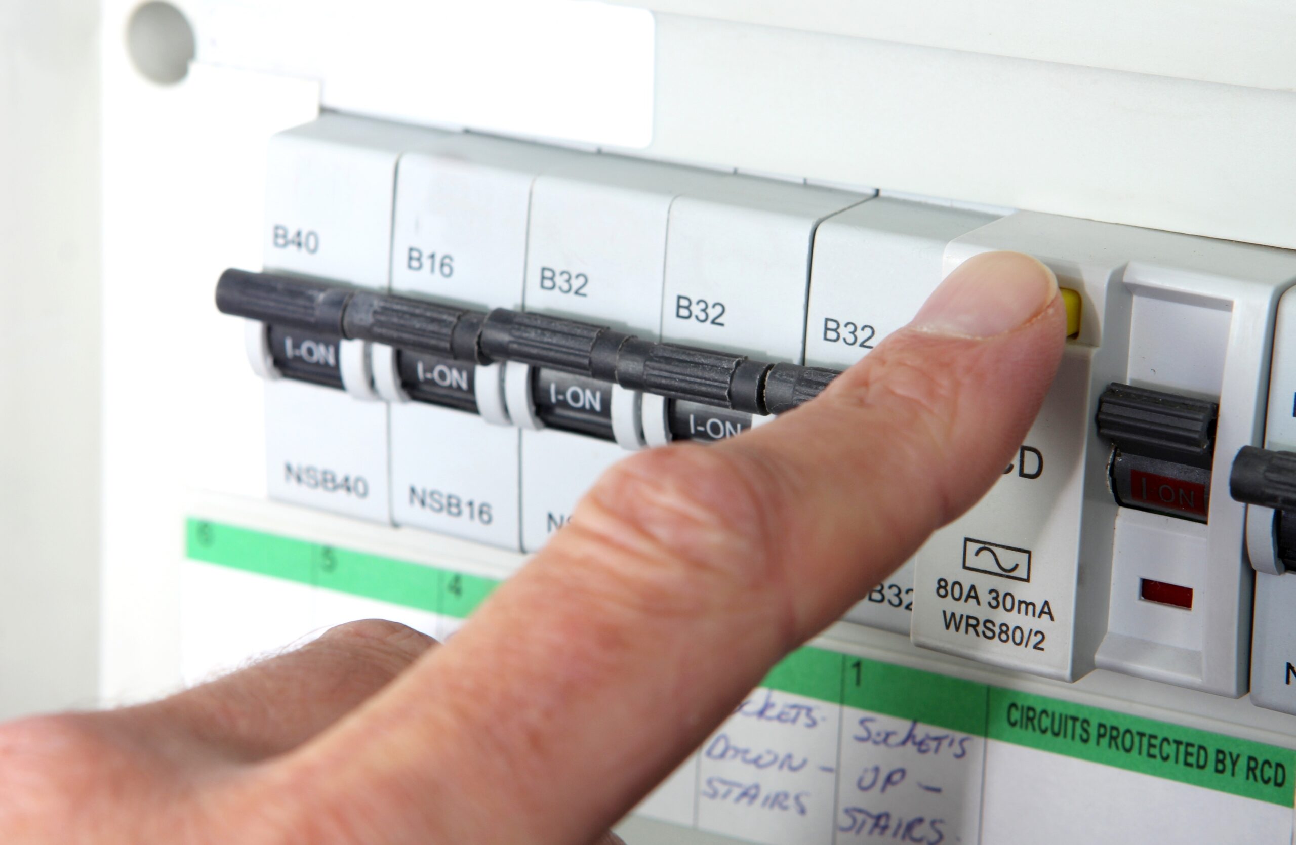 Testing an RCD (Residual Current Device) on a UK domestic electr